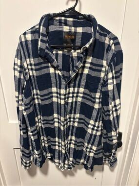 Redmond Navy and White Plaid Button-Up Shirt